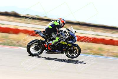 media/Apr-30-2023-CRA (Sun) [[020fcf5d43]]/Race 12-1000 Expert Superbike/